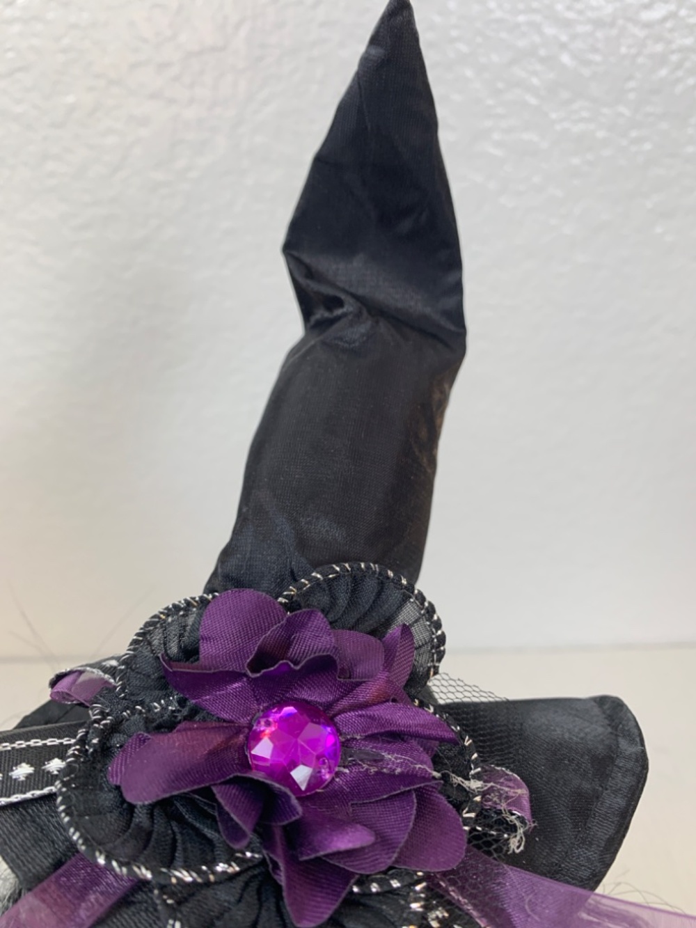 Spooky Old Witch With Broom Doll Shelf Sitter Purple Black Halloween Scary Decor - Picture 2 of 16